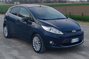 Ford Fiesta 1.4 5 porte Bz.- GPL Titanium