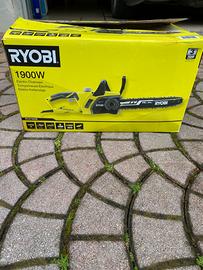 Motosega elettrica da giardinaggio