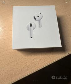 AirPods 4