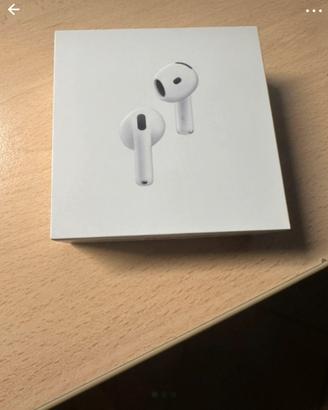 AirPods 4