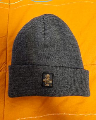 Berretto RefrigiWear modello Clark grigio