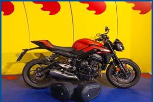 TRIUMPH Street Triple Garantita e Finanziabile
