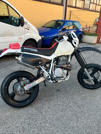 Honda xr 600