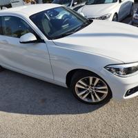 BMW 120d F21