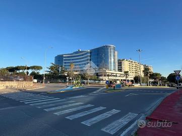 3 LOCALI A CASALNUOVO DI NAPOLI