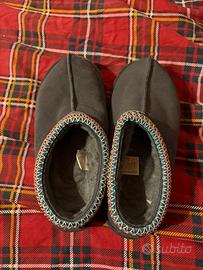 Ugg Tasman