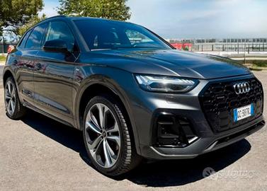 AudiQ5  40 2.0 Tdi Quattr204CV S.Tron Doppio SLine