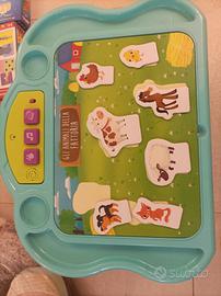 tavolo giochi per bambino