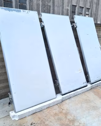 3 porte frigo a tampone usate