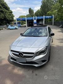Mercedes CLA 200