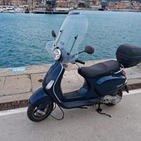 VESPA LX 150