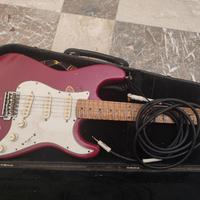 squier Stratocaster made in korea con accessori