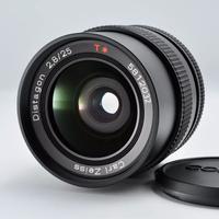 Obiettivo Carl Zeiss Distagon T*2,8/25 Grandangolo