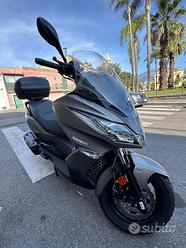 J300 Vendita in Moto e scooter