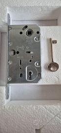 Serratura per porta interna