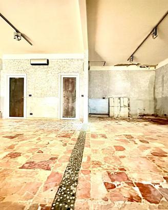 NEGOZIO A NOVI LIGURE