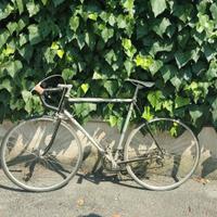 bicicletta da corsa anni 60 restaurata 