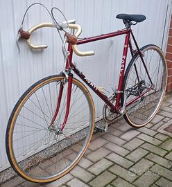 Bici da corsa 28 pollici cambio 8 marce