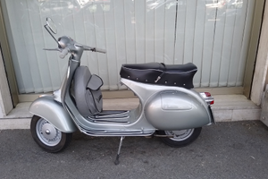 Vespa piaggio 150 gs 59