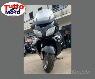 Suzuki Burgman 650 2005
