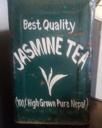 vecchia antica scatola in latta tea jasmine