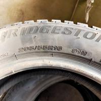 Pneumatici 205/55R16 Bridgestone blizzak Lm001 evo