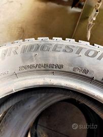 Pneumatici 205/55R16 Bridgestone blizzak Lm001 evo