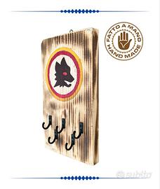 APPENDICHIAVI DA PARETE IN LEGNO CON DISEGNOASROMA