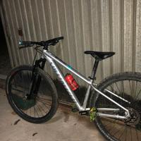 Specialized rockhopper 2021 MTB