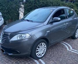 LANCIA Ypsilon 1.2 69 CV 5 porte GPL Ecochic