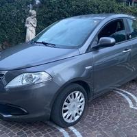 LANCIA Ypsilon 1.2 69 CV 5 porte GPL Ecochic