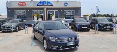 VOLKSWAGEN PASSAT 1.6 105 CV