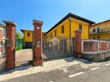 UFFICIO A SALÒ