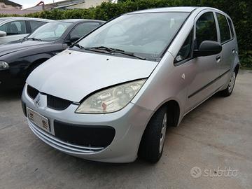 Ricambi usati per Toyota Colt 1.1 12v 2006