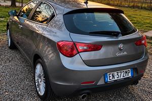 Alfa Romeo Giulietta 2.0 JTDm-2 170 CV Distinctive