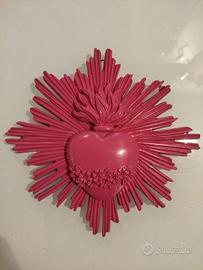 Cuore ex voto con raggi fucsia