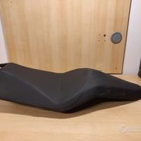 Sella aprilia tuono 125 del 2017 2018