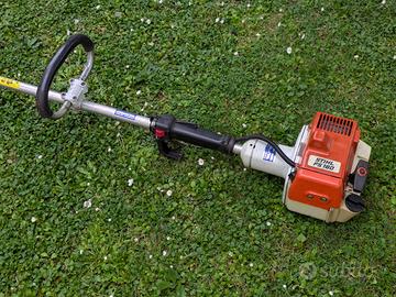 Decespugliatore Stihl professionale tipo FS550