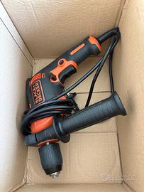TRAPANO BLACK DEKER BEH 550 con attrezzi vari