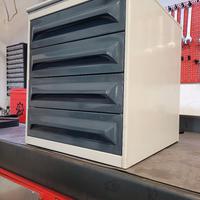 Cassettiera in metallo per officina 