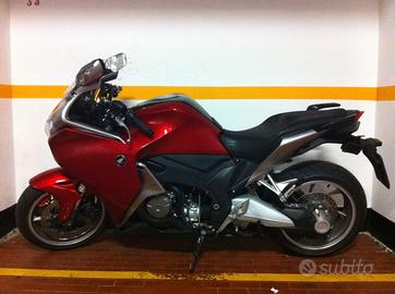 Honda VFR 1200 - 2011