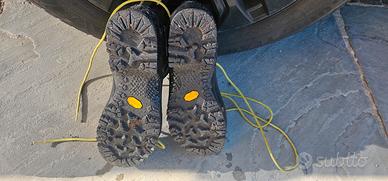 scarponcini da trekking 