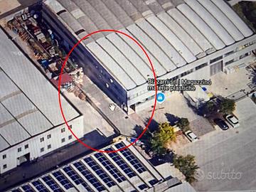 Magazzino laboratorio con ufficio