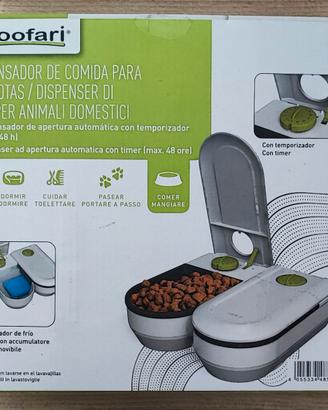 Dispenser di cibo per animali domestici