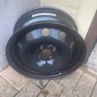 cerchi in ferro per  auto fiat 500