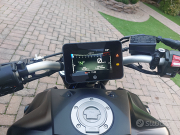 Mt 07 black tft 2023