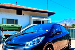 Peugeot 208 bluehdi 70 mila km
