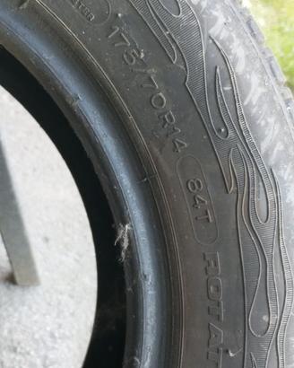 Gomma auto