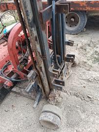 Montante muletto con attacco a tre punti