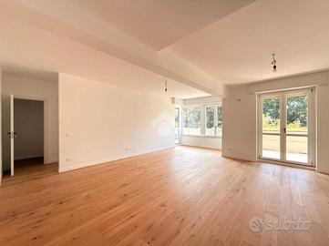 4 LOCALI A VARESE